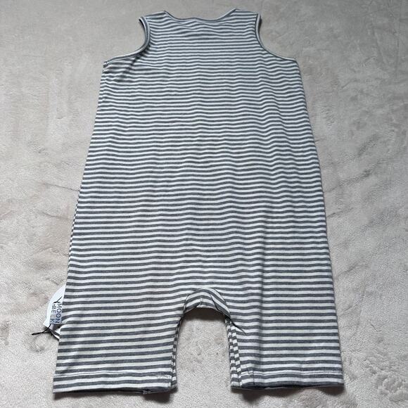 Moon + Beck 3/4T Sleeveless Kangaroos Pocket Romper New Gray/White Striped - Picture 8 of 9